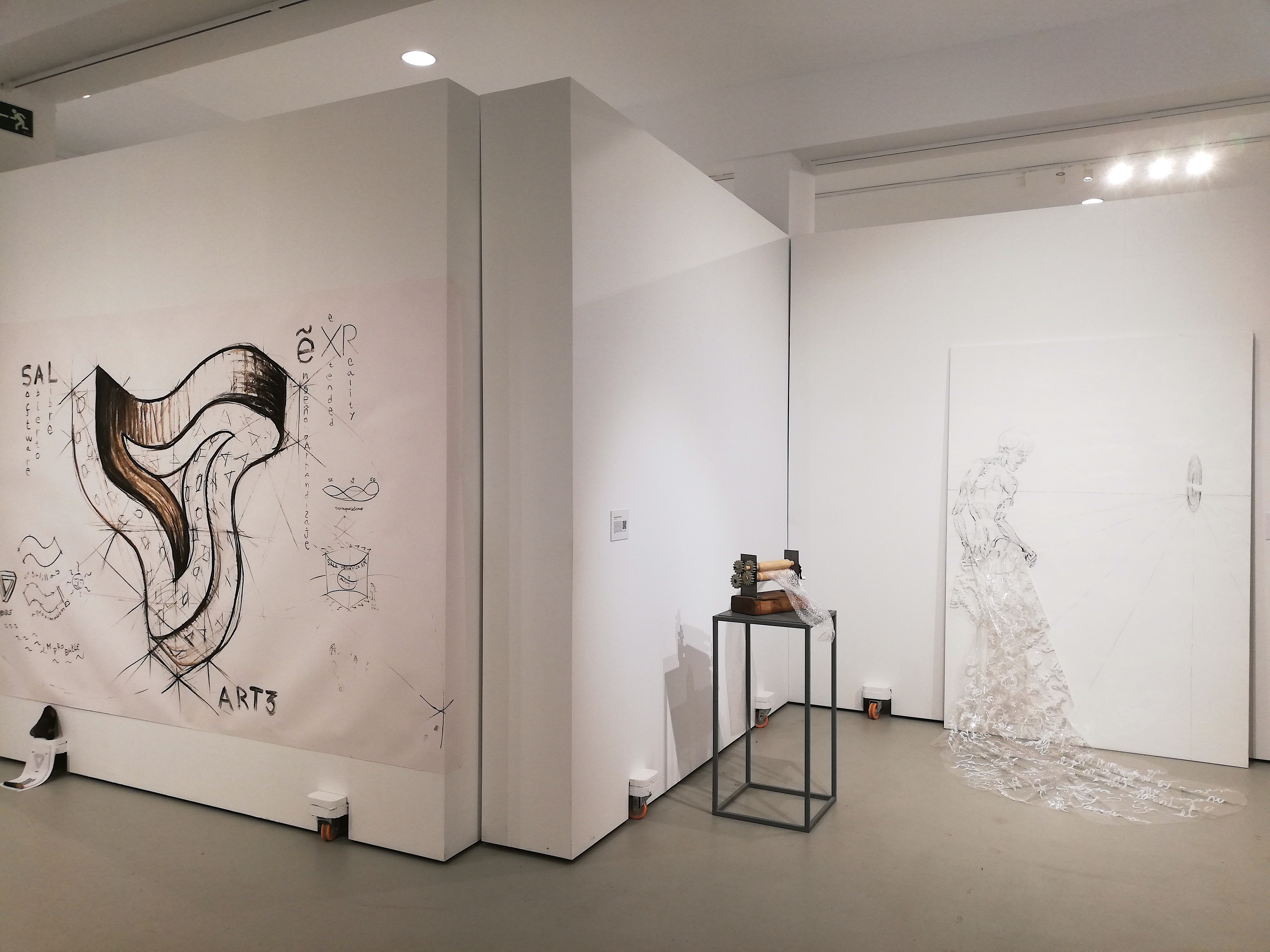 group exhibition/ exposición colectiva