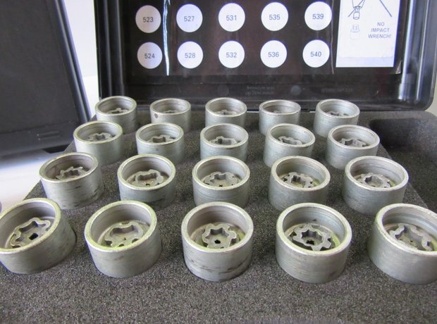 Mobile locking nut removal service for secure wheel access. Mobile locking nut removal service for secure wheel access.