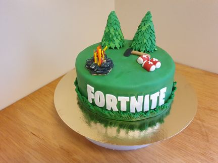 Fortnitekake til barnebursdag