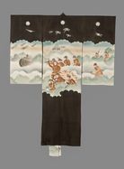 12-anne-deknock-warpropaganda-kimono