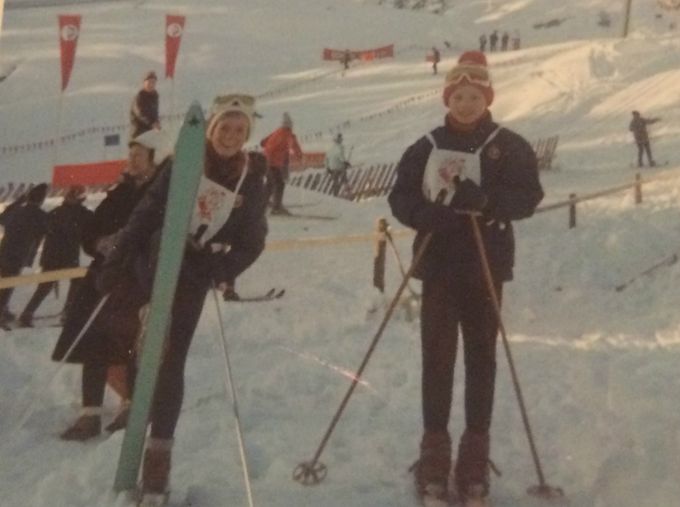 KNEISSL ski med grønn såle under Donald Duck-lekene 1968