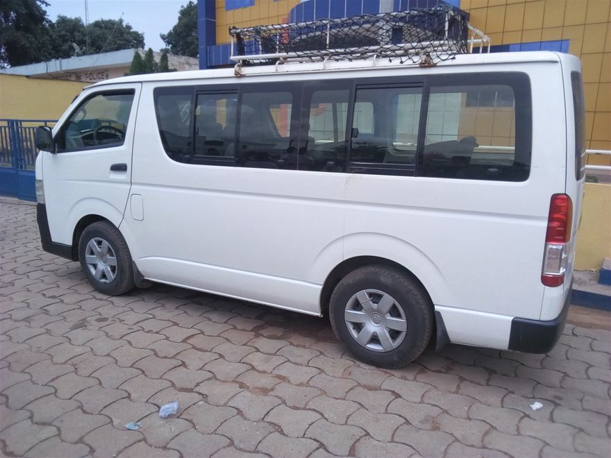 dans le souci de faciliter le transport des élèves handicapés auditifs inscrits à l'école des Enfants à Déficience Auditive, l'Association pour la Promotion de l'Enfant Malentendant( APEM-TOGO) lance un appel de fond à toutes les Fondations, Associations et les personnes de bonne volonté à nous aider afin d'acheter ce bus évaluer à un montant de 8.000.000 FCFA soit 12.213 Euros. Pour toutes informations supplémentaires, veuillez contacter les numeros sur la page contacts sur notre site web .