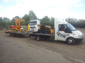 Light goods same day urgent delivery