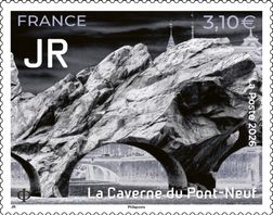 Artiste Contemporain JR_Pub