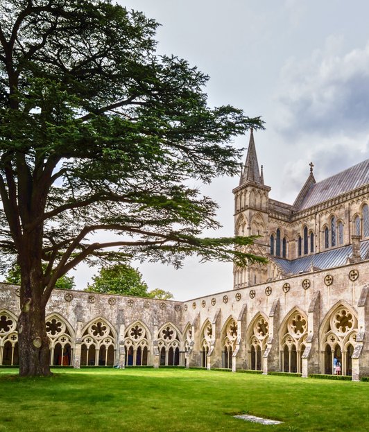 Stonehenge and Salisbury Private Tour