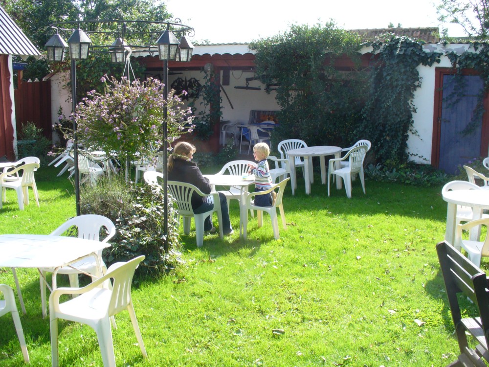 Augusti September -06 305