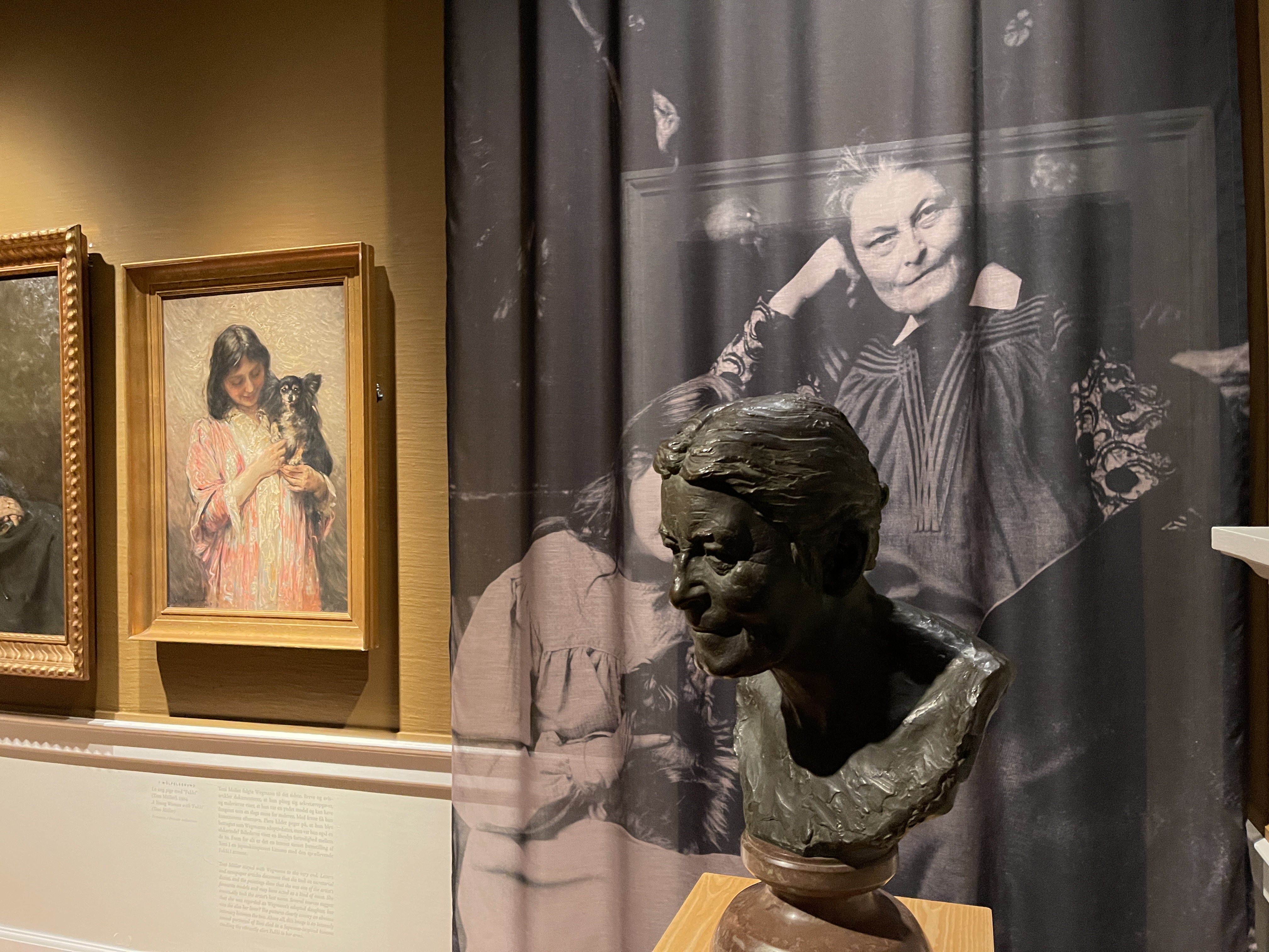 Kunsthåndtering på museer, Papirkonservator.dk
