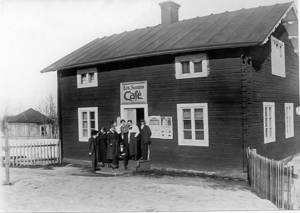 Storgatan Sundins Cafe 1915 där Sparbanken stod 2022