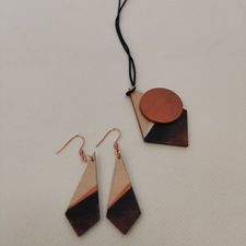 houten juwelen
