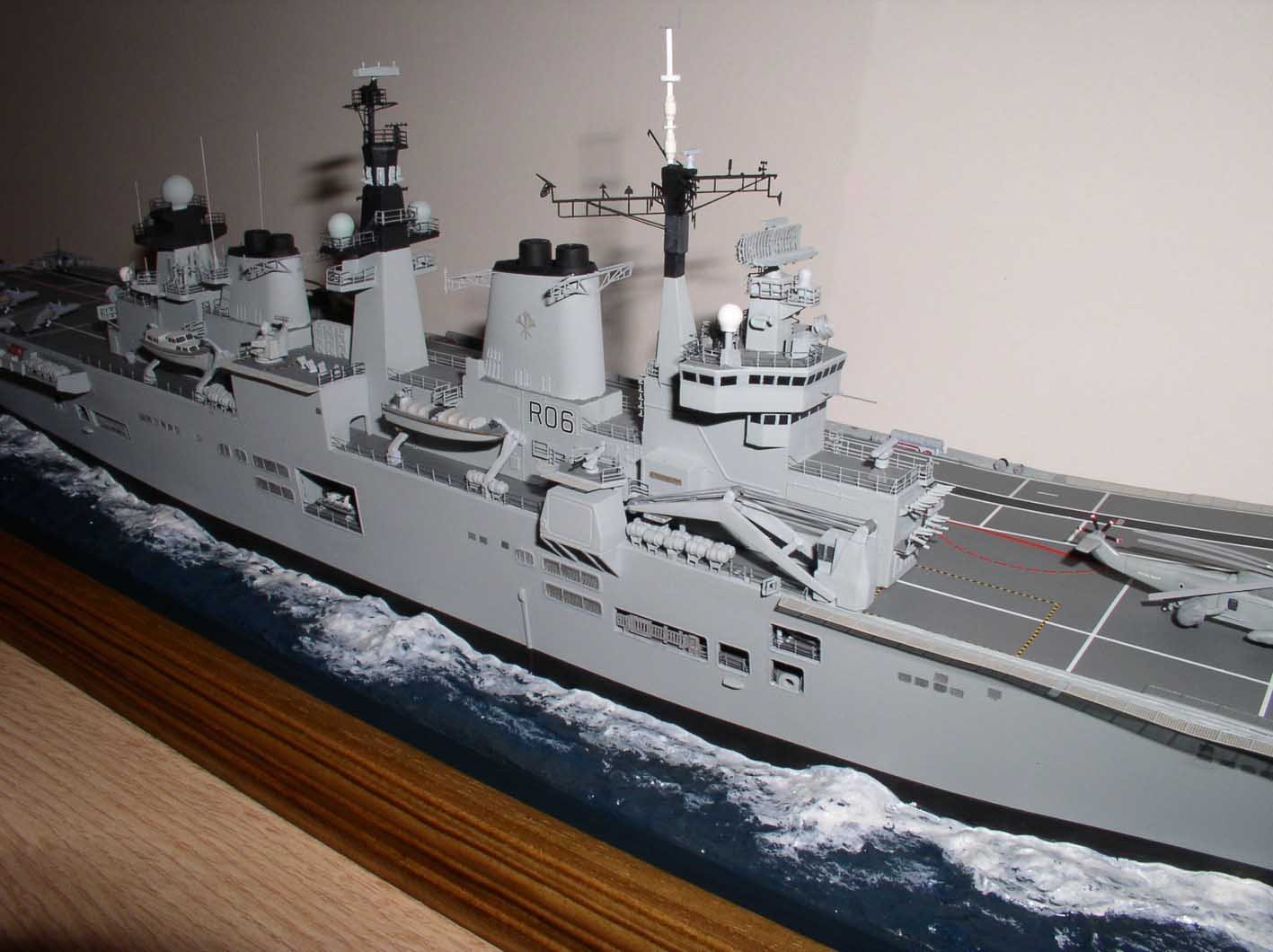 1-350 Scale | atlanticmodels.net