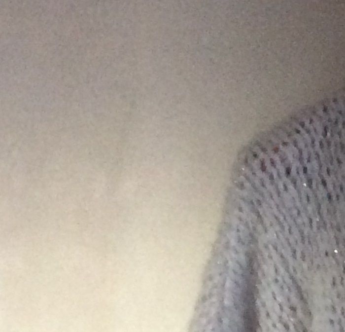 Bernadette vest met sjaalkraag:
Artikelnr. B18 (78% mohair -9 % wol - 13% polyamide) met zilverdraadje
Prijs: standaardmaat: 122 euro + 5 euro zilverdraadje.