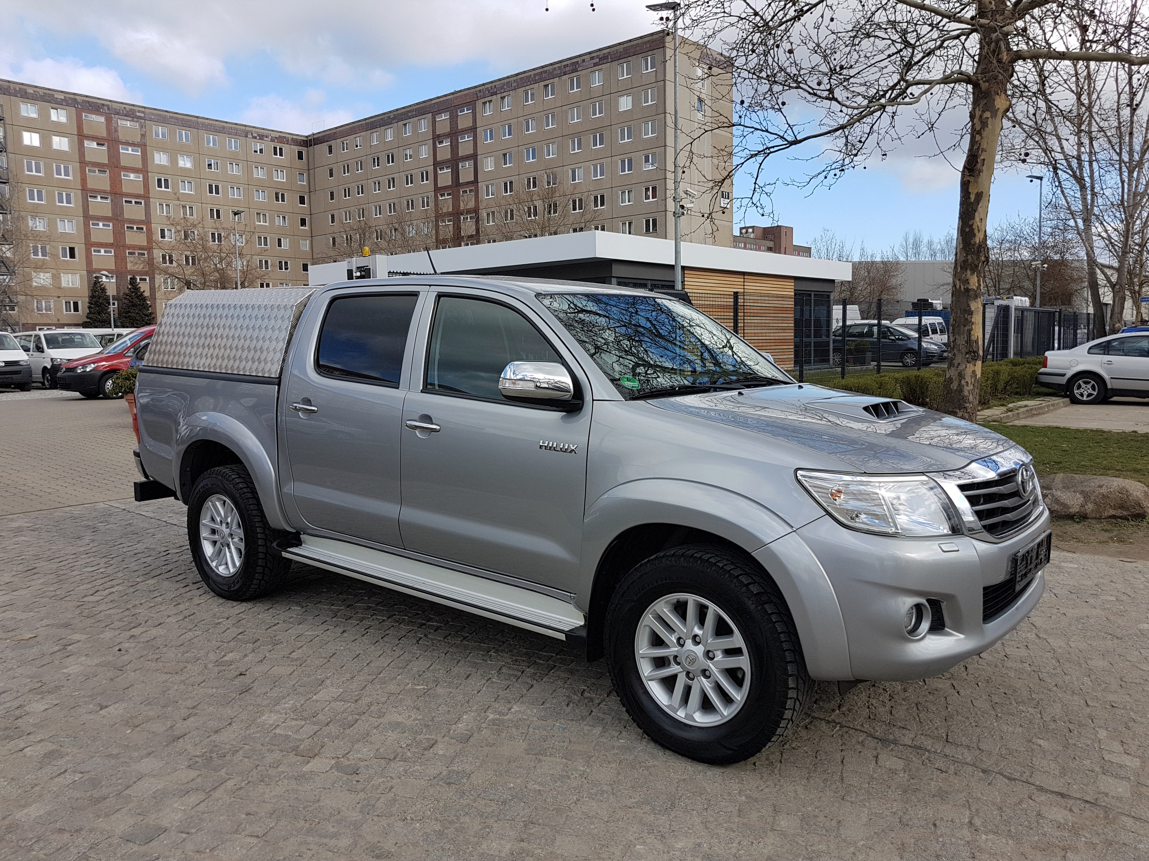 TOYOTA HI-LUX 3,0D-4D HARD-TOP