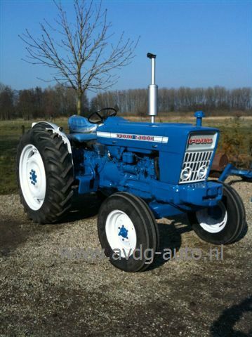 Nr:22 Ford 5000...Schiterend...