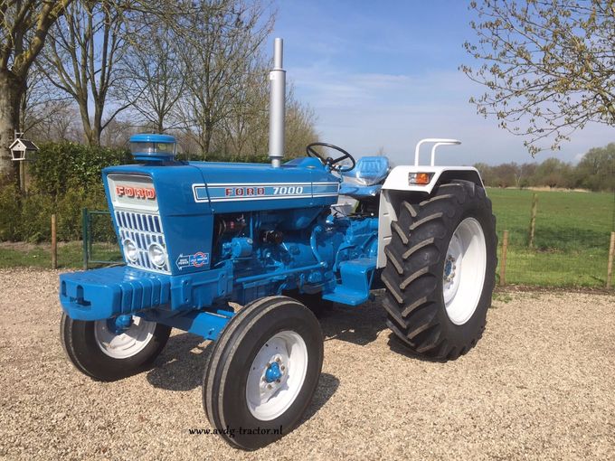 Nr:45 Ford 7000...Prachtig...
