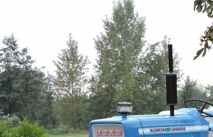 Nr:48 Ford 5000...Schitterend...