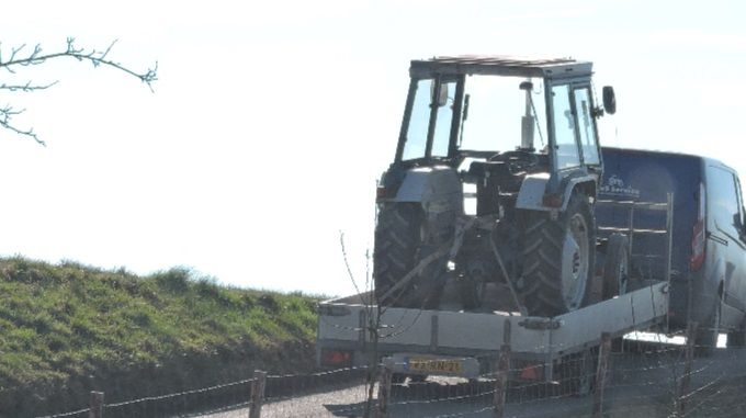 En daar gaat de Ford 3600
