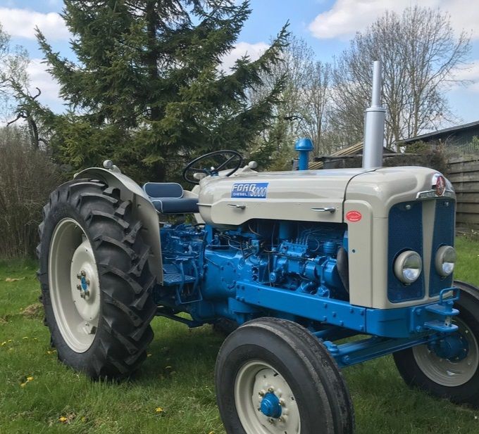 Nr:60 Ford 5000 Diesel.....Schitterend....Wat een prachtig model is dit geworden...