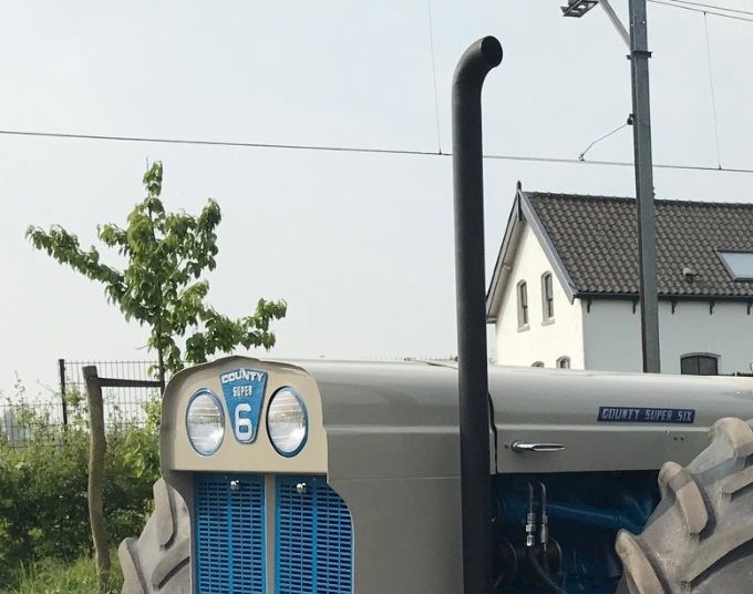 Nr:61 Ford County Super Six: Wow...wat een prachtig exemplaar is het geworden...