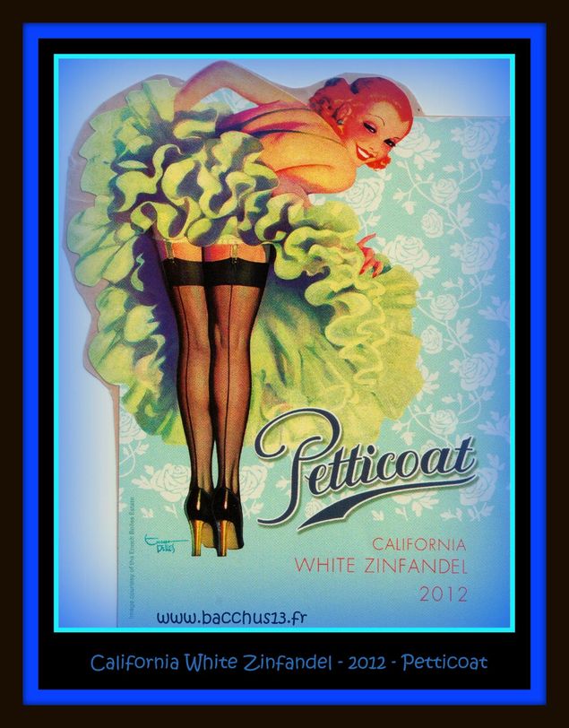  Un peu de frivolité avec ce White Zinfandel - 2012 - Qui vient lui aussi des USA - on peut y voir inscrite sur la gauche en bas de l'étiquette - La Mention - Courtesy of the Enoch Bottles Estate pour info - pas de nom des propriétaires pour cette jolie étiquette Californienne -