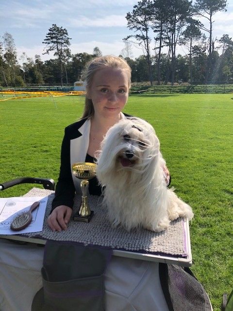 Emme o Hugo med sin vinnar pokal!