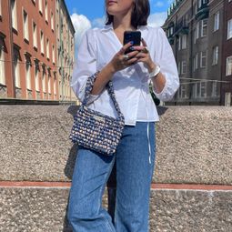 Lovisa axelväska (blåbeige)