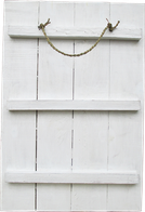 This pic shows the backside of the white background.