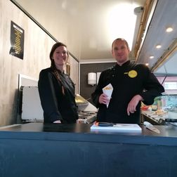 Mobiel frituur Bar Frites uit Blaasveld