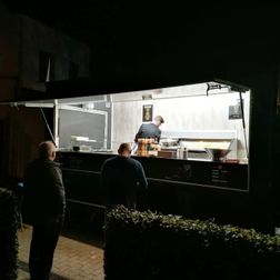 Late nigth snack party Blaasveld