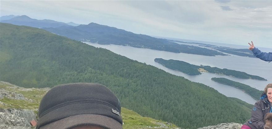 Dagens bilde 2.august 2022: På toppen av Strandafjellet, Tingvoll
