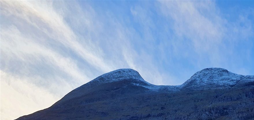 Dagens bilde 17.oktober 2022: snøen kryper nedover i Sunndalen