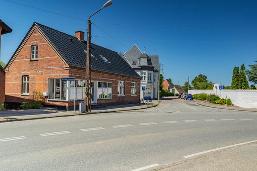 S040-011 Græsted Hovedgade 2, Græsted