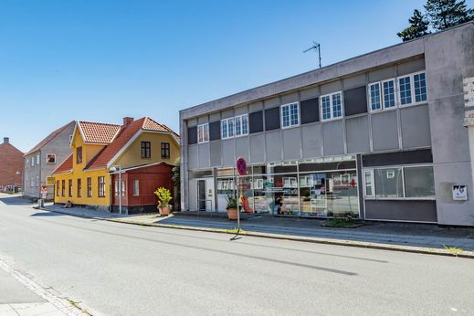 S040-025 Græsted Hovedgade 8A-10, Græsted