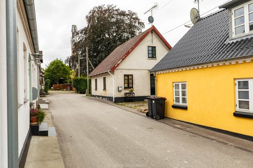 S040-069 Nygade 6-8, Græsted