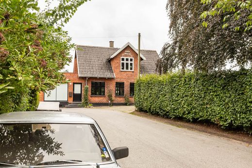 S040-071 Nygade 11, Græsted