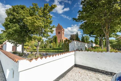 S042-025 Ny Mårumvej 177, Mårum kirke