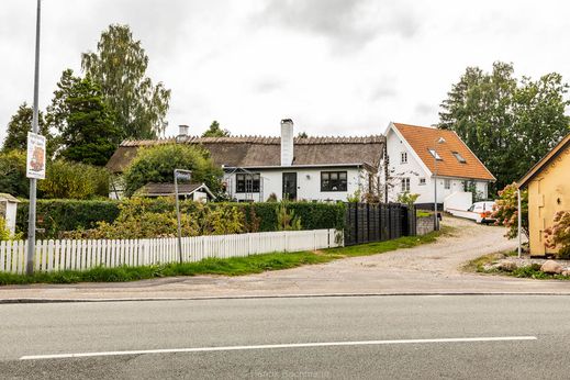 S060-23 Sibbevej 1-3, Esbønderup