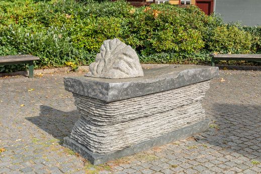 S064-002 01 Helsinge Gadekær