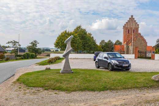 S064-034 10 Løgelandsvej 1, Valby kirke