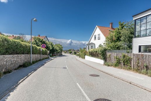 S068-012  Hovedgaden - Hulvej, Tisvildeleje