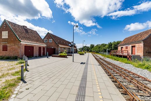 S068-052  Tisvildeleje station, Banevej 8, Tisvildeleje