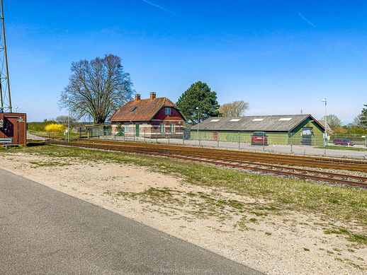 S005-02 Kregme station 2725