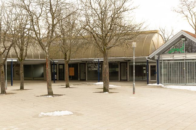 F2311-006 Nivå Center 25-24