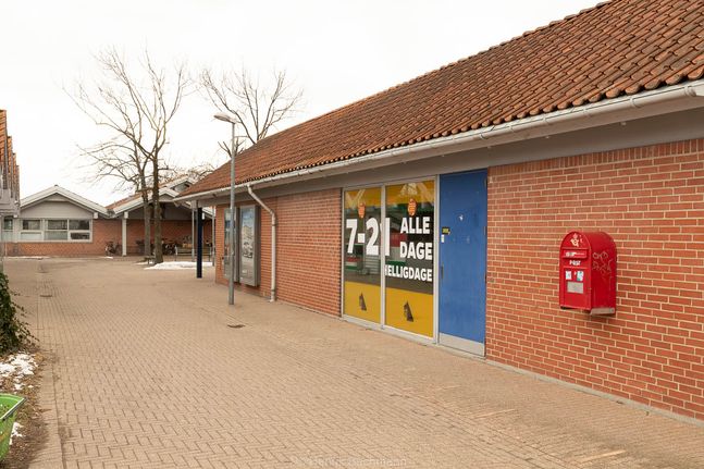 F2311-029 Nivå Center 64