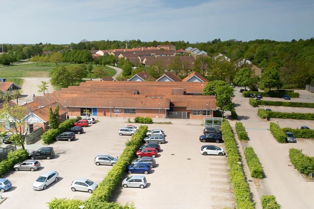 F2311-054 Nivå center