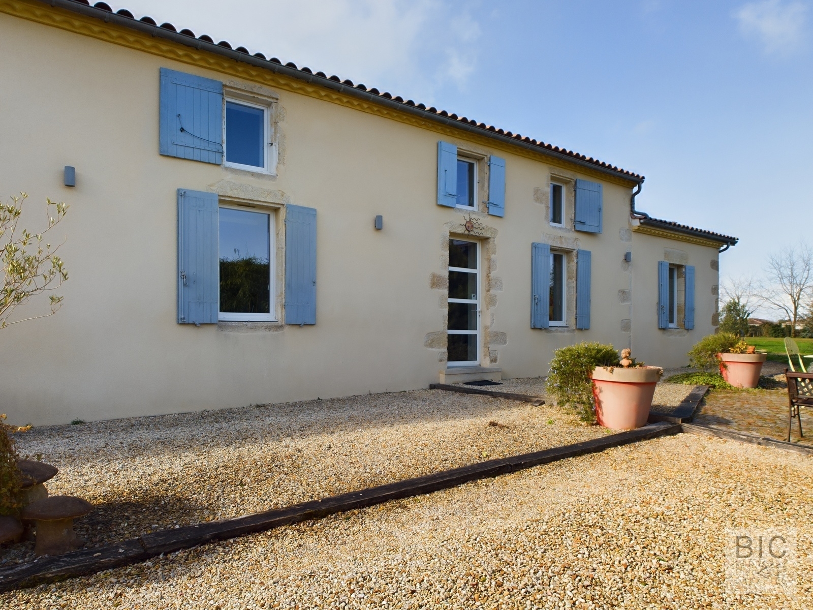 CAM03618G0-PR0061-STILL019