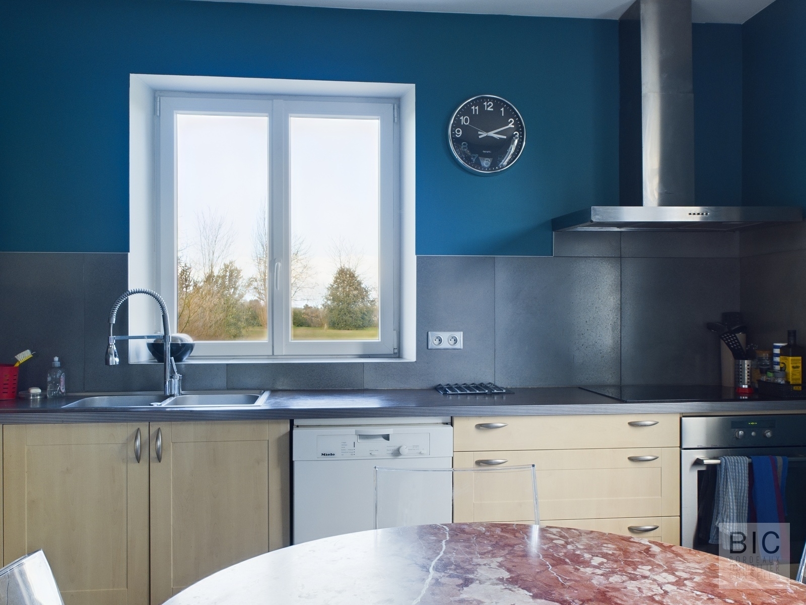 CAM03618G0-PR0061-STILL021