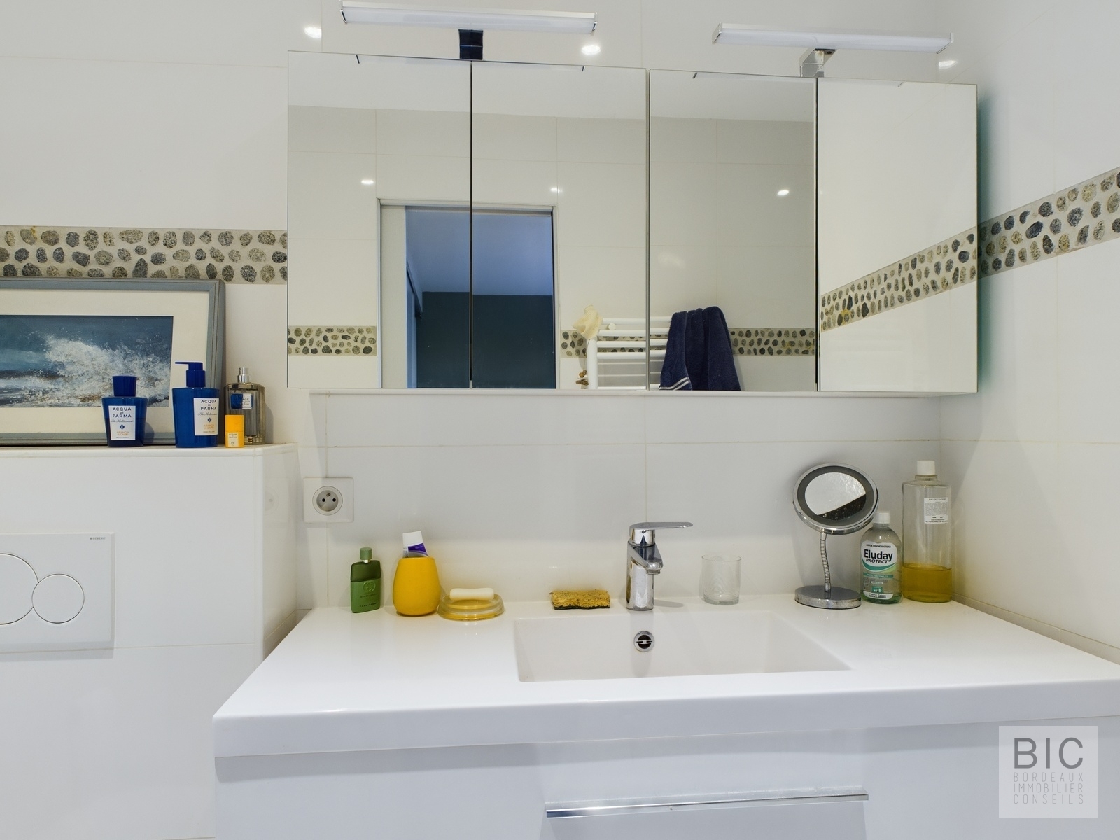 CAM03618G0-PR0061-STILL026