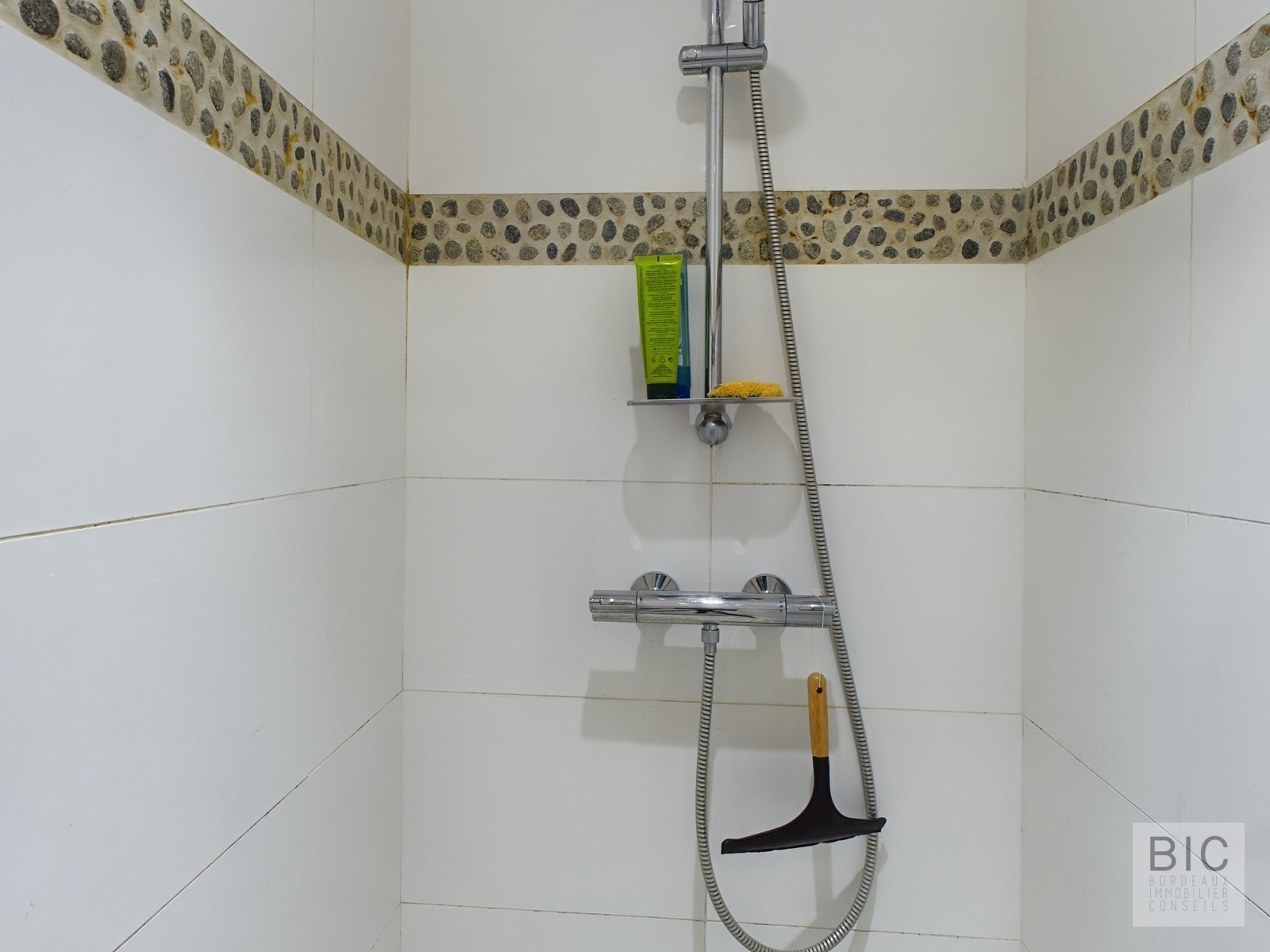 CAM03618G0-PR0061-STILL028