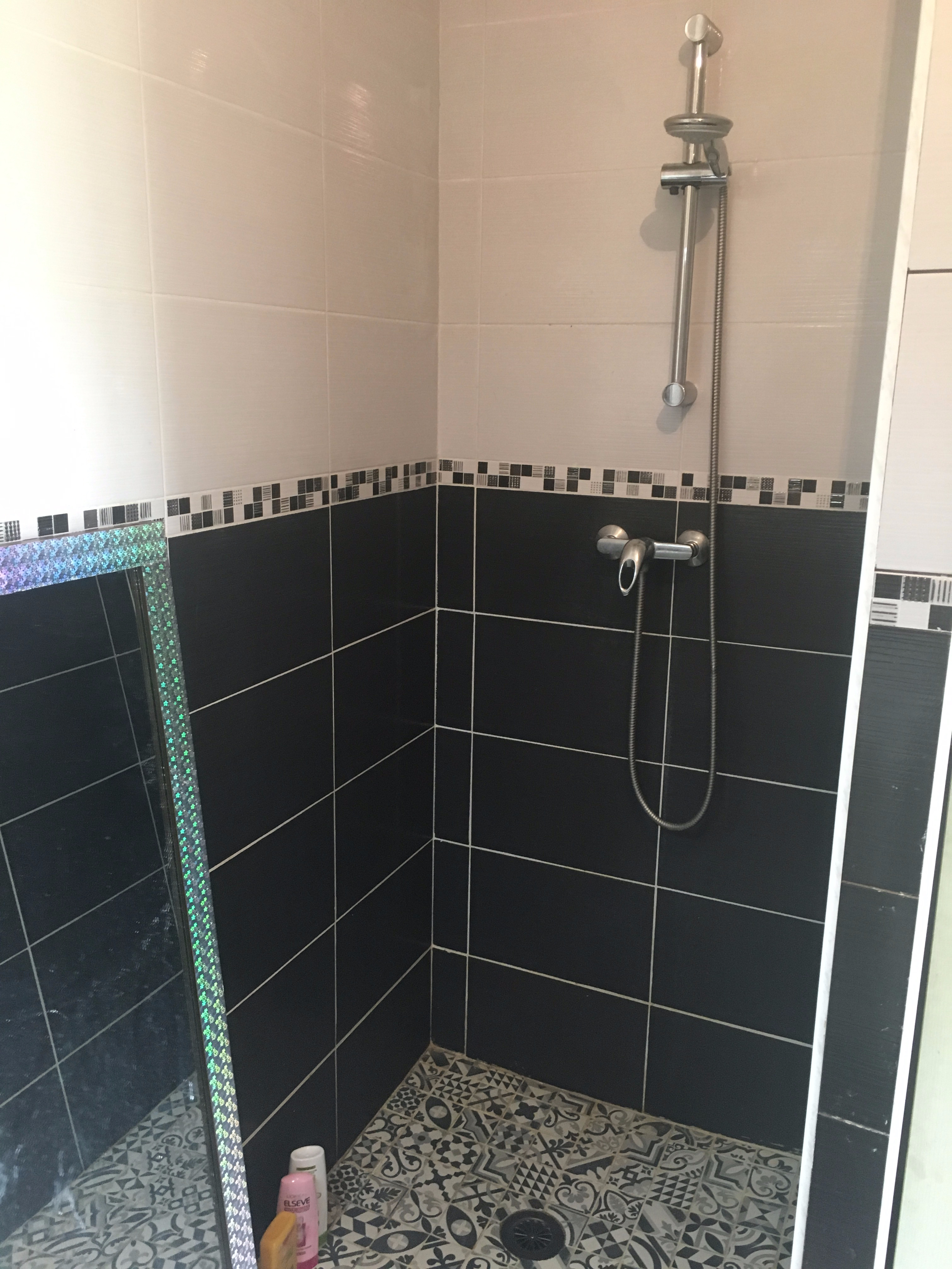 DOUCHE ITALIENNE_edited1