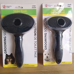 Miracle Coat brush small 20 eur/st - large 20 eur /st